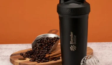 Can You Put Coffee in a Blender Bottle?
